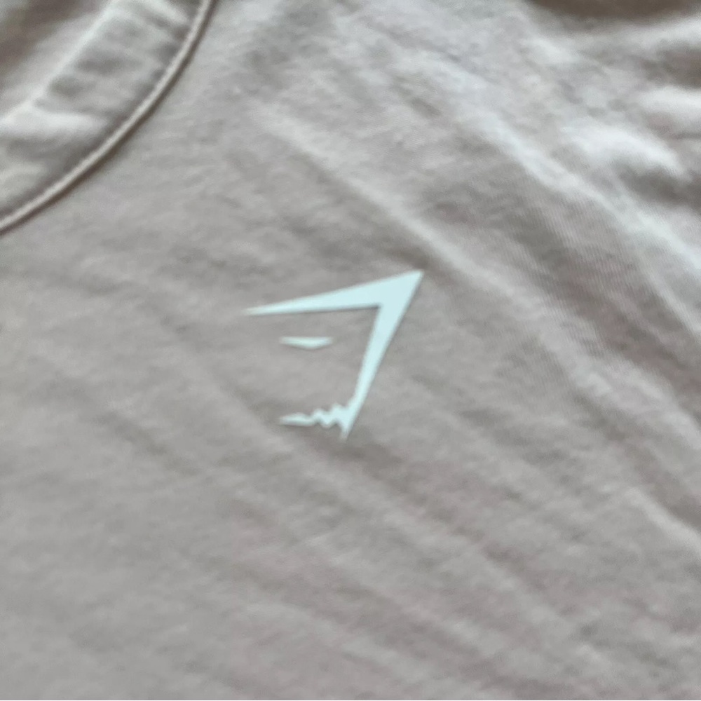 Gymshark Essential Tee View 4